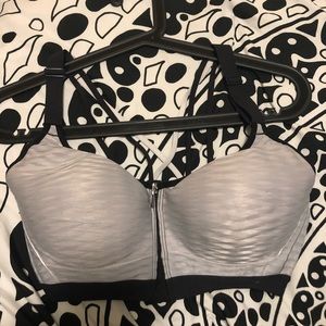 Victoria Secret Front-Zip Sports Bra